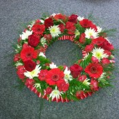 LOOSE WREATH